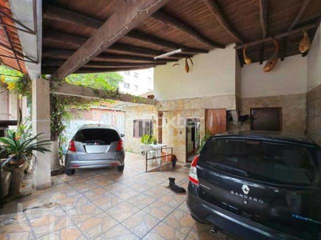 Casa, 3 dormitórios, 282 m², em Cristo Redentor