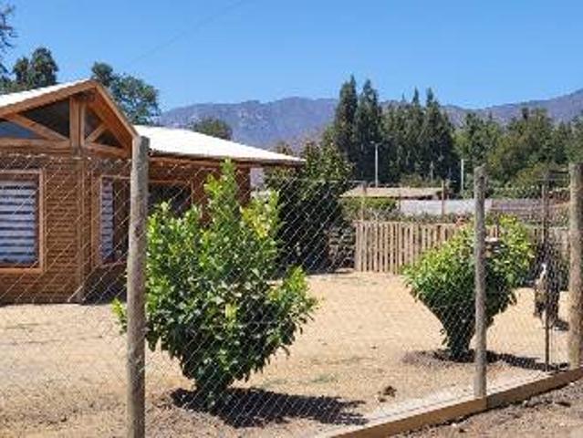 Casa 3 dormitorios, 2 baños, lugar seguro
