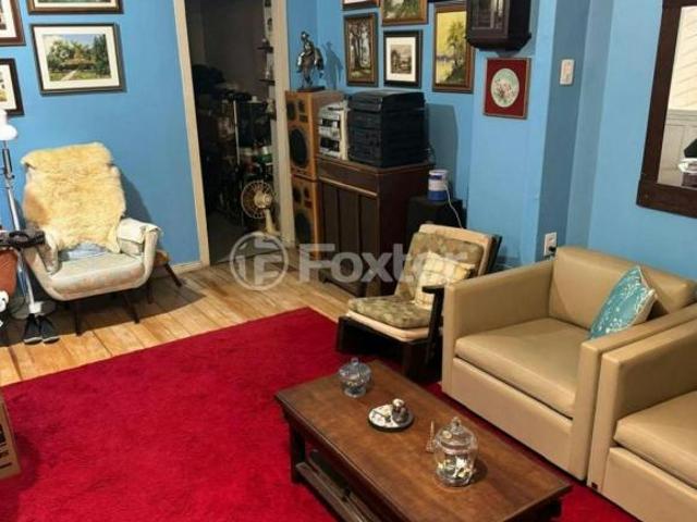 Casa, 3 dormitórios, 305 m², em Cidade Baixa