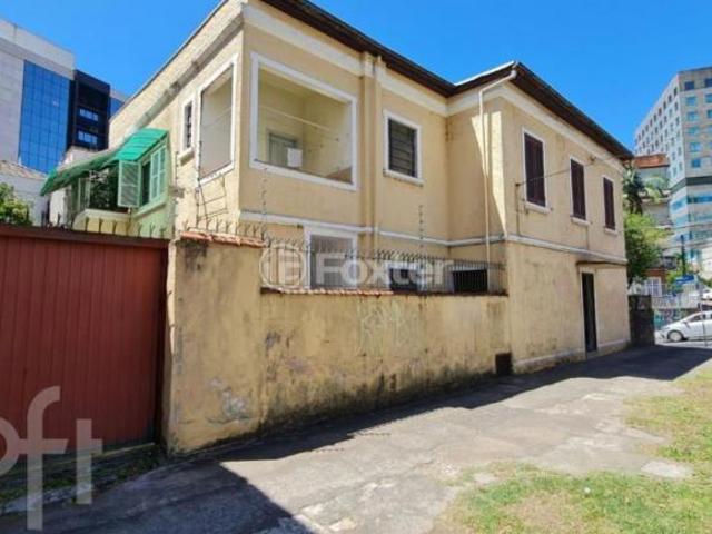 Casa, 3 dormitórios, 305.2 m², em Independência