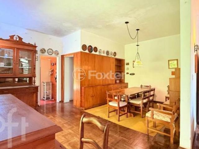 Casa, 3 dormitórios, 300 m², em Vila Assunção
