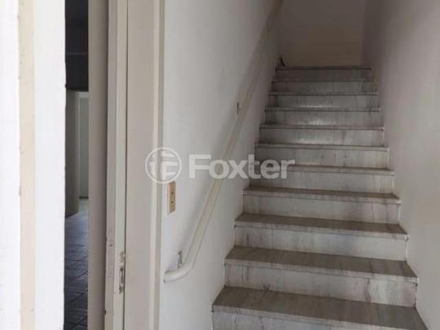 Casa, 3 dormitórios, 330 m², em Centro