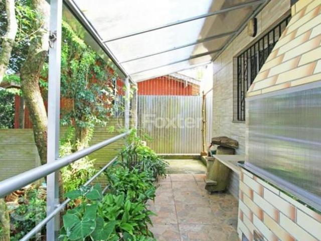Casa, 3 dormitórios, 332 m², em Cascata