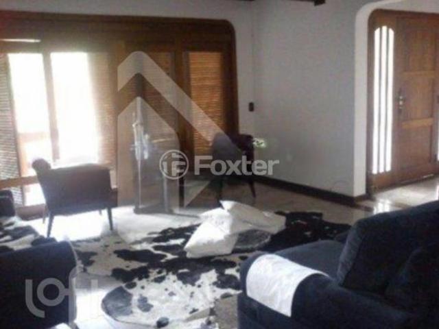 Casa, 3 dormitórios, 373 m², em Serraria
