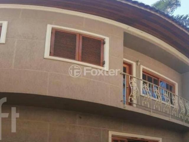 Casa, 3 dormitórios, 430 m², em Conjunto Residencial Santa Terezinha