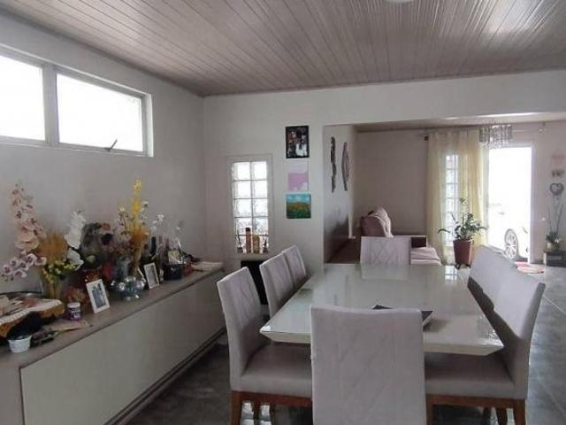 Casa 3 dormitórios, 5 vagas, à venda, 123 m² Cajuru Curitiba