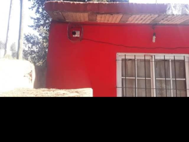 CASA 3 DORMITORIOS CON GRAN TERRENO EN PONTEVEDRA en Inmomap