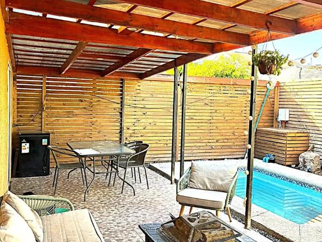 Casa 3 Dormitorios Con Piscina En Condominio Prados De Buin