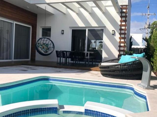 Casa 3 Dormitórios Bairro Itapeva