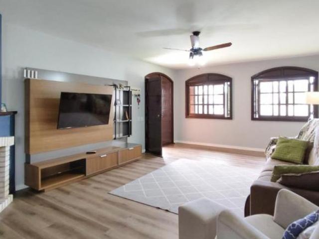 Casa 3 Dormitórios Bairro Praia da Cal