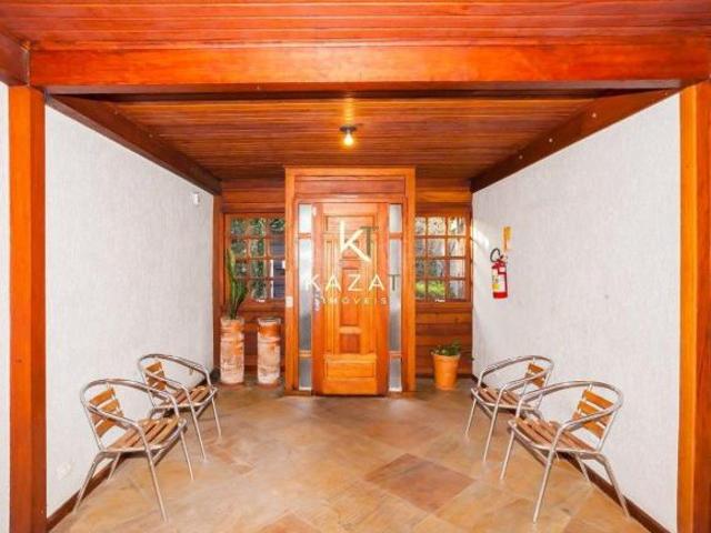 CASA | 3 Dormitórios e 6 Vagas de Garagem | Campina do Siqueira