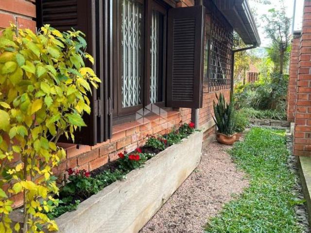 Casa 3 Dormitórios no Bairro Cristo Redentor em Caxias do Sul