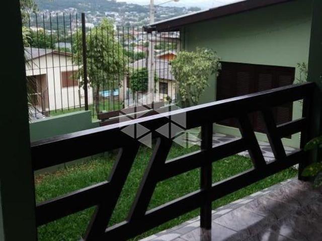 CASA 3 DORMITÓRIOS NO SÃO JOÃO