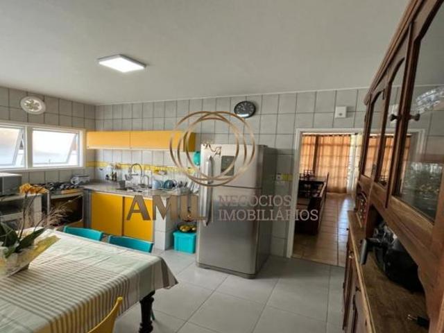 Casa, 3 Dormitórios, sendo 1 suíte, 129m², Centro, Jacareí