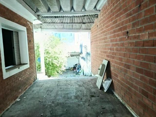 Casa 3 dormitórios para Venda em Jundiaí, Cidade Luiza, 2 dormitórios, 1 banheiro, 6 vagas