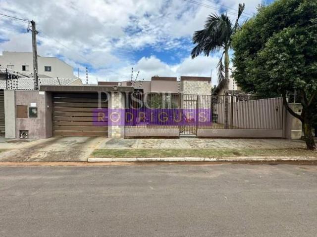 Casa 3 dormitórios para Venda Parque das Emas em Lucas do Rio Verde/MT