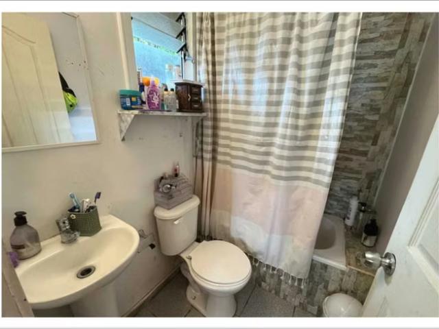 Casa 3 dormitorios y cabaña en El Bosque 1768 | dormitorios por 223000. 00 en Valdivia