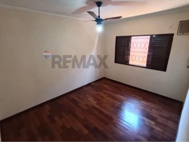 Casa 3 dorms em Lins: conforto e praticidade!