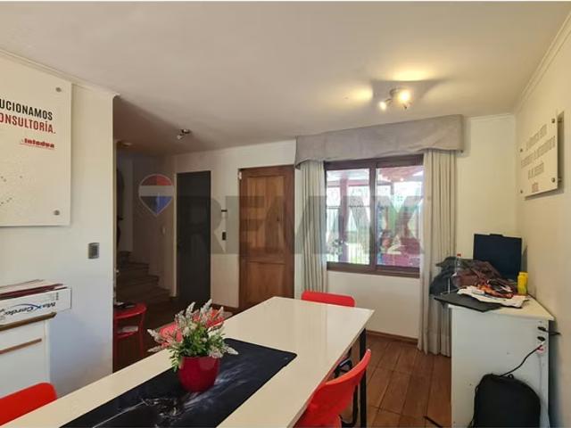 Casa 3 hab en linderos con piscina | 3 dormitorios por 4800.00 en Buin