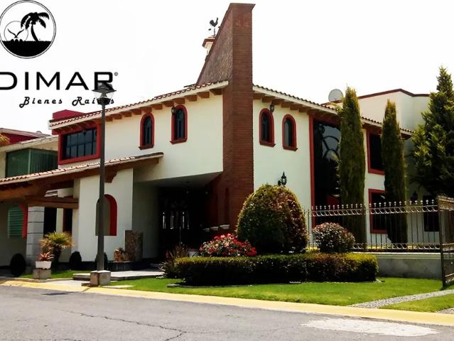 Casa 3 hab, 378 m2, Jardín, Hda. San José Toluca