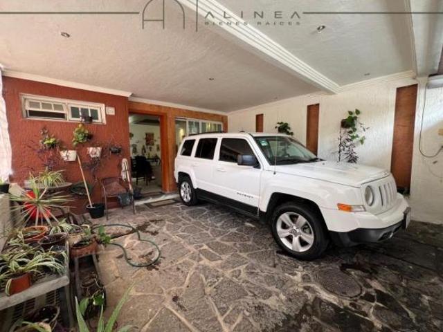 Casa 3 Niveles 232 m² Construcción, Guadalupe Sur, Zapopan