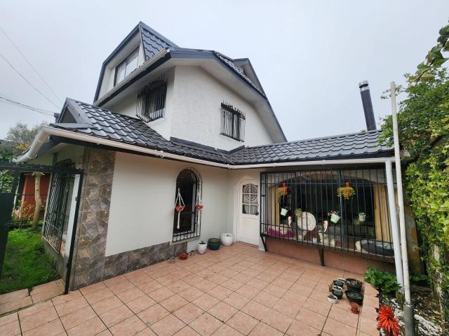 Casa 3 niveles Colon 9000 Hualpen