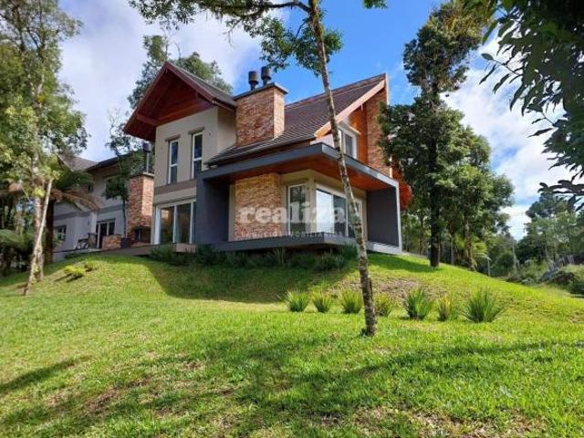 CASA 3 SUÍTES NO VIVENDAS DO ARVOREDO EM GRAMADO