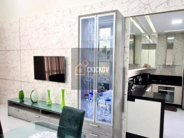 Casa 3 suítes, varanda gourmet e piscina com hidromassagem, à venda no condomínio Viena Residencial