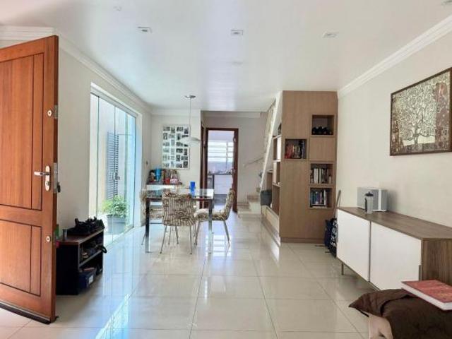Casa 3 suítes 4 vagas e 180 metros a venda no Butantã FL62