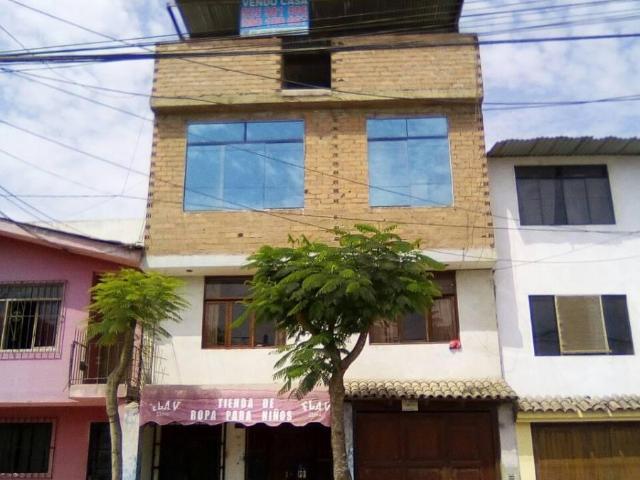 Casa 3 Pisos 140 m2 Villa Salvador