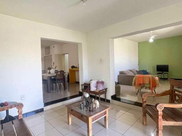 Casa, 3 quartos, 1 suite, 2 vagas