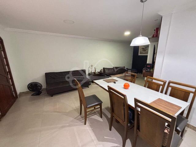 CASA | 3 QUARTOS | 3 VAGAS BAIRRO SÃO JOÃO BATISTA R$ 7.800,00