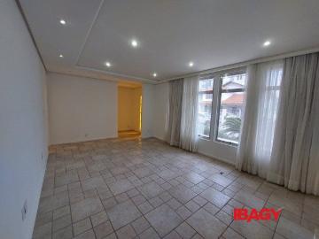 Casa 3 Quartos Trindade 149m²