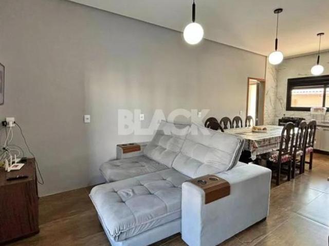 Casa 3 quartos a poucos metros do mar na Itapeva em Torres RS