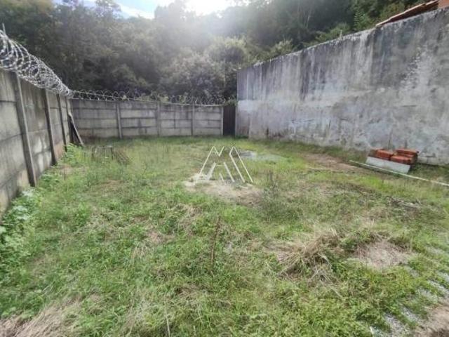 Casa 3 quartos à venda na Santa Edwiges II em Itaúna/MG