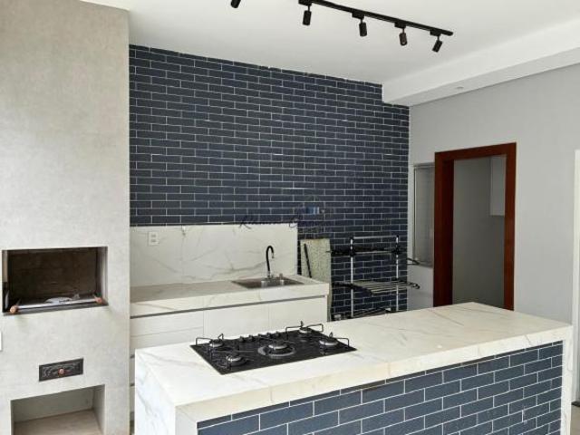 Casa 3 Quartos à Venda no bairro Morro do Claro / Sete Lagoas MG