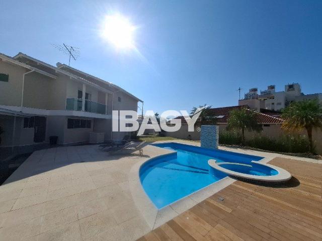 Casa 3 Quartos Centro 480m²