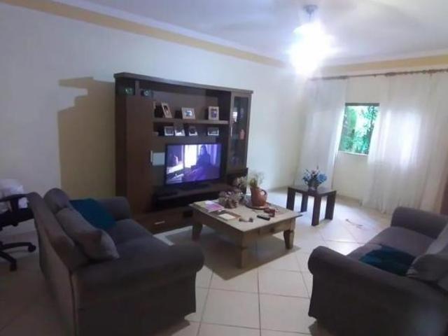 Casa 3 Quartos com 1 Suíte e 250m² Ana Carla
