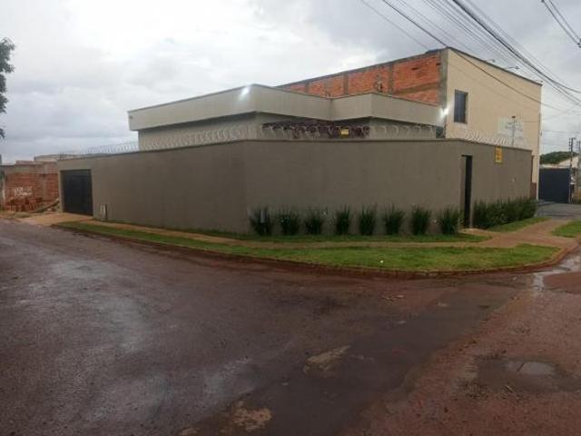 Casa 3 Quartos com Suíte em Goiânia