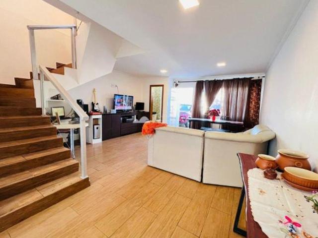 Casa 3 quartos com suíte São João Batista