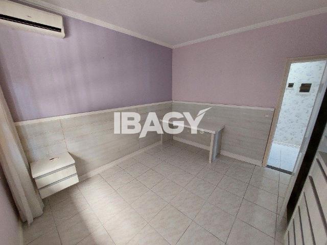 Casa 3 Quartos Forquilhinha 107m²