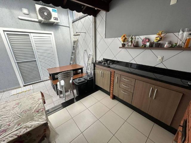 Casa 3 Quartos Mirante de Jundiaí Sp Com 3 Vagas: Conforto E Planejamento