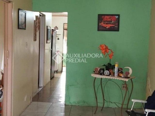 Casa 3 quartos no bairro São Luis em Canoas. Aceita Financiamento!