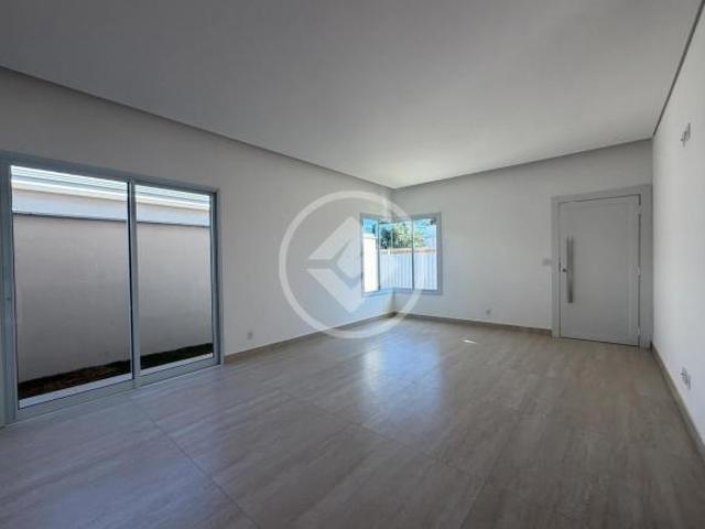 Casa 3 quartos no condominio Alto do Vale