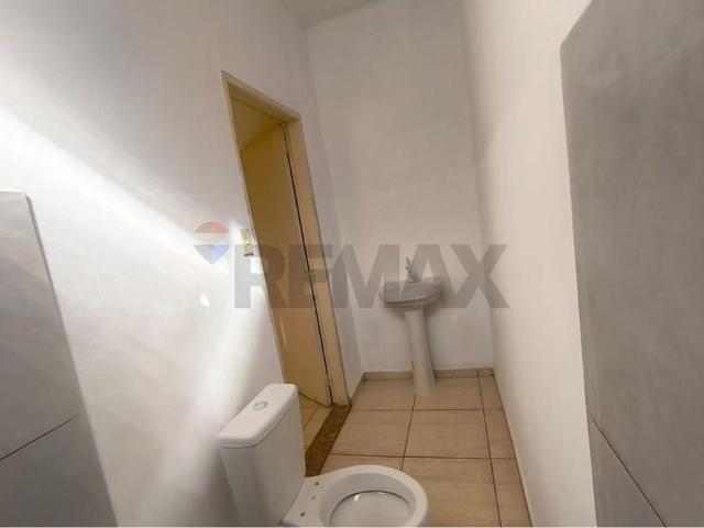 Casa 3 Quartos para Aluguel no Jardim Centenário
