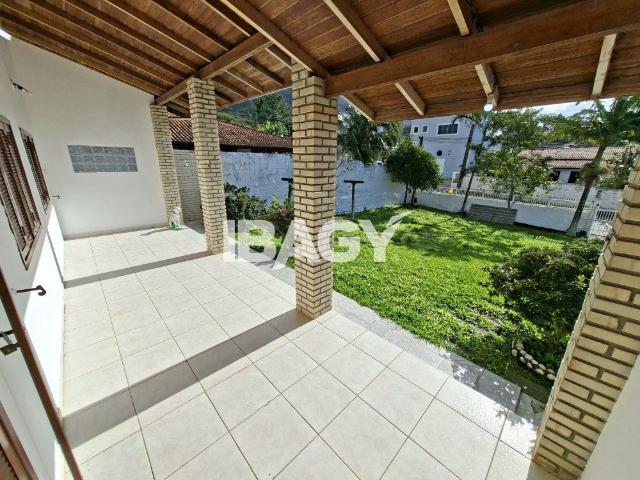 Casa 3 Quartos Praia De Fora 120m²