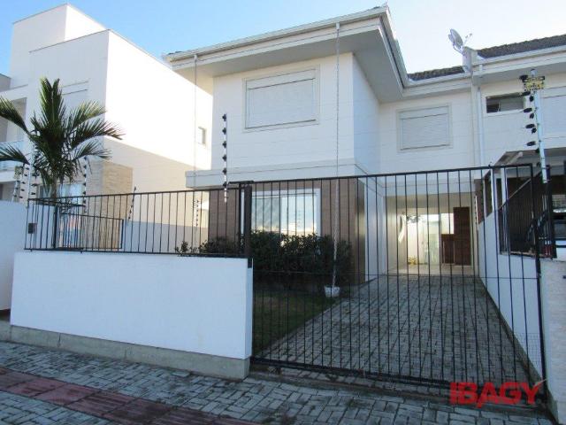 Casa 3 Quartos Ribeirão Da Ilha 156m²