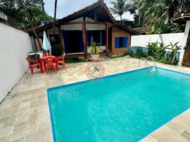 CASA 3 QUARTOS,SALA COZINHA 2 SUITES PISCINA LAVANDERIA,EDICULA COM QUARTO E BANHEIRO, 6 VAGAS PERT