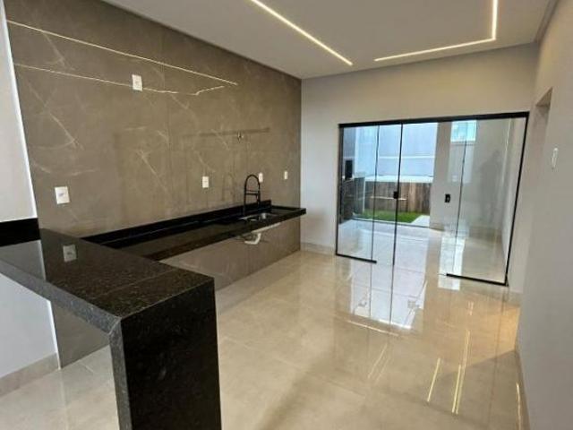 Casa 3 Quartos, sendo 1 suite e Hidromassagem c/ 7 lugares localizado no bairro