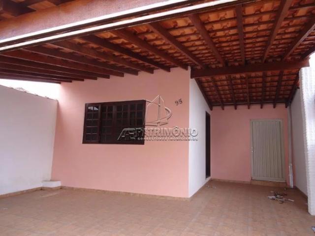 Casa 3 Quartos sendo 1 Suíte Wanel Ville 130m²
